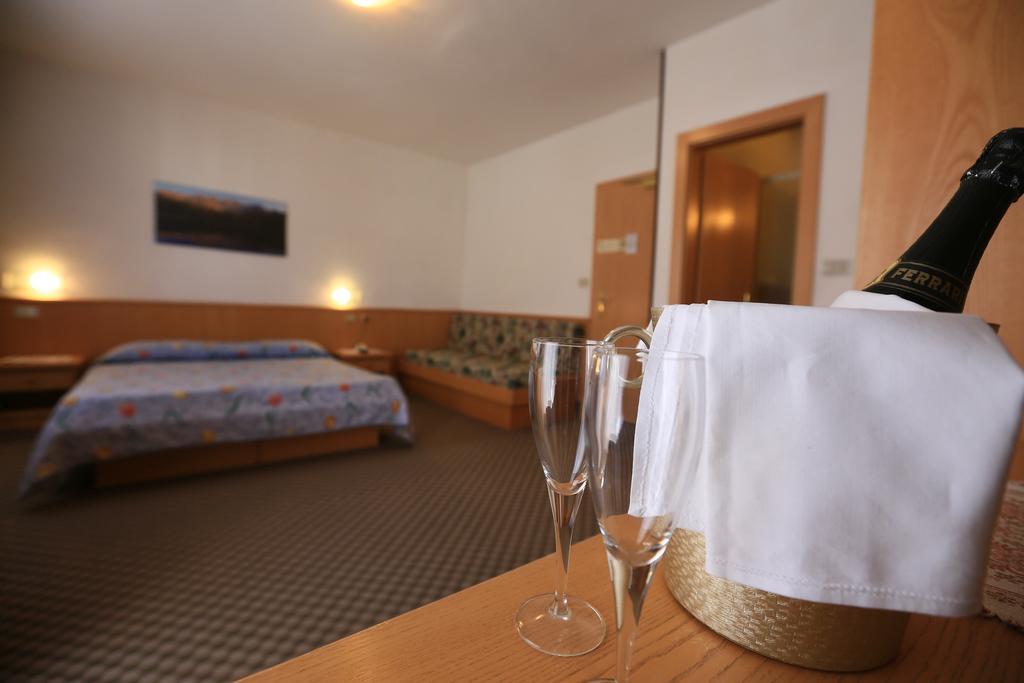 Hotel Miramonti Vigo di Fassa Extérieur photo